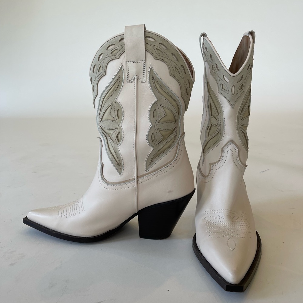 Toral White and Gray Ankle Boots